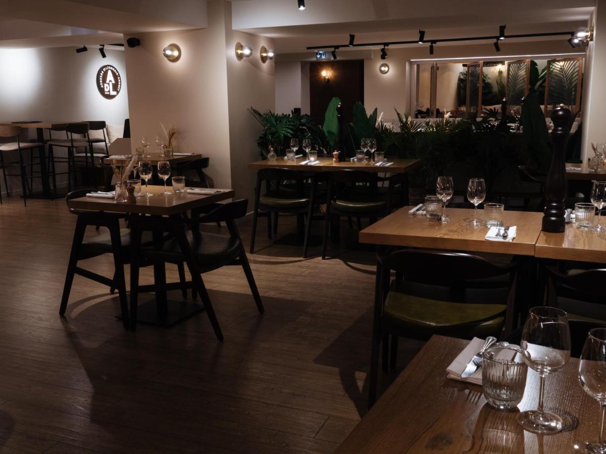 Auberge Du Lyonnais Анси Екстериор снимка